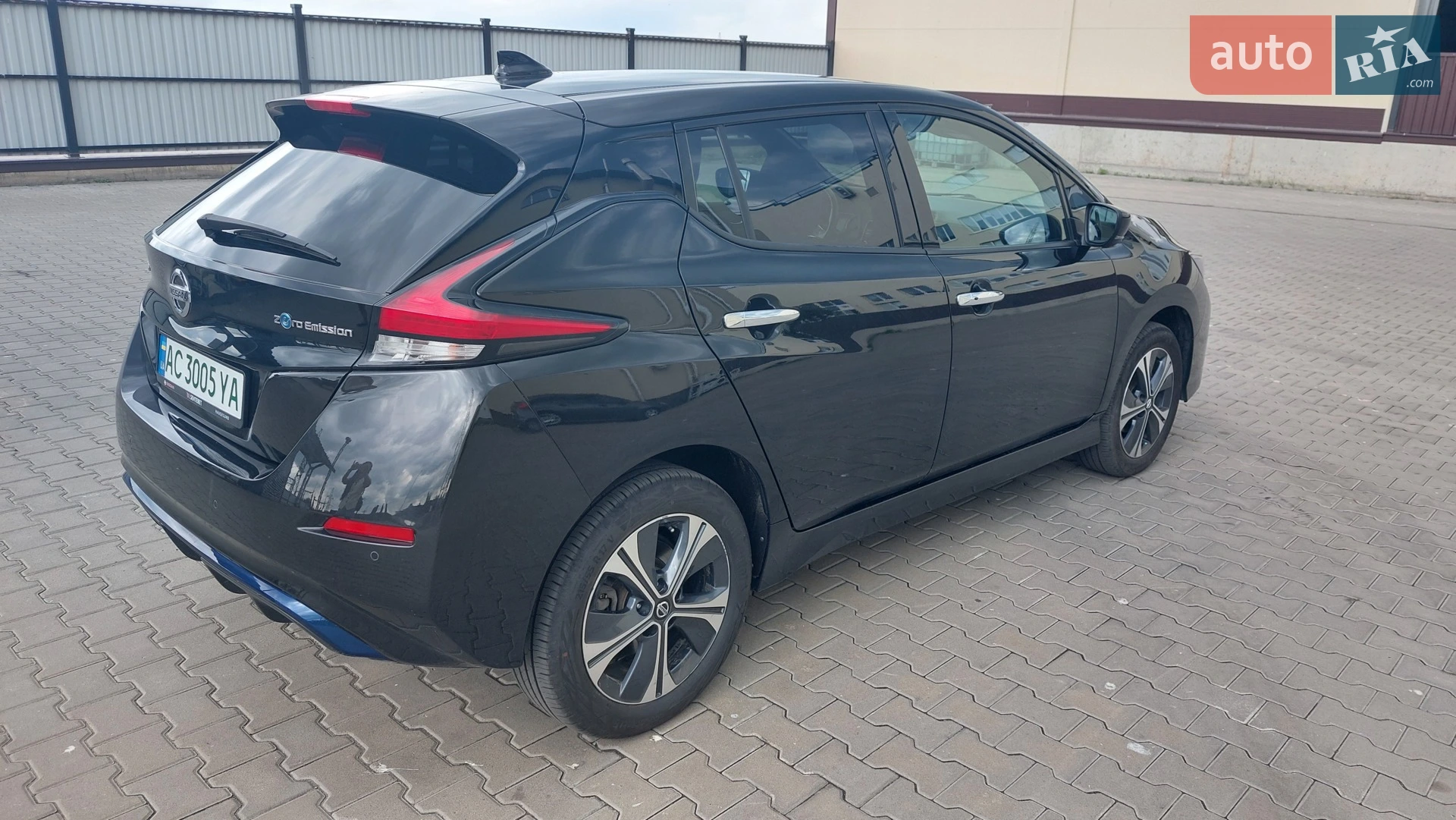 2021 Nissan Leaf - мініатюра 10