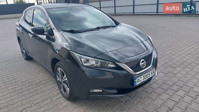 2021 Nissan Leaf, VIN SJNFAAZE1U0137203:plate — фото 1 (autoria)