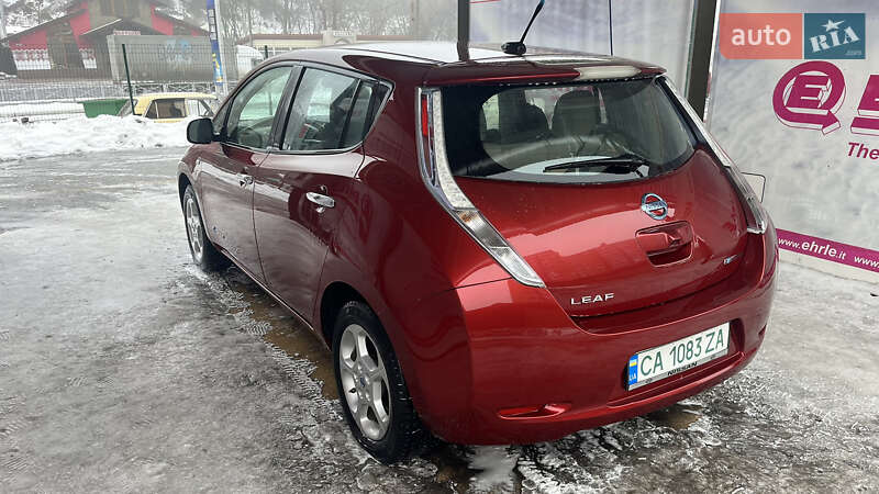 Хэтчбек Nissan Leaf 2011 в Черкассах