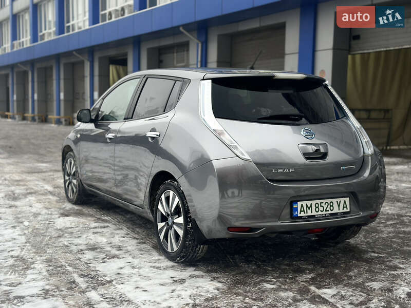 Хэтчбек Nissan Leaf 2014 в Житомире фото 10 Хэтчбек Nissan Leaf 2014 в Житомире