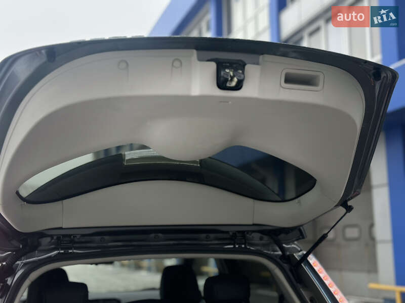 Хэтчбек Nissan Leaf 2014 в Житомире фото 25 Хэтчбек Nissan Leaf 2014 в Житомире