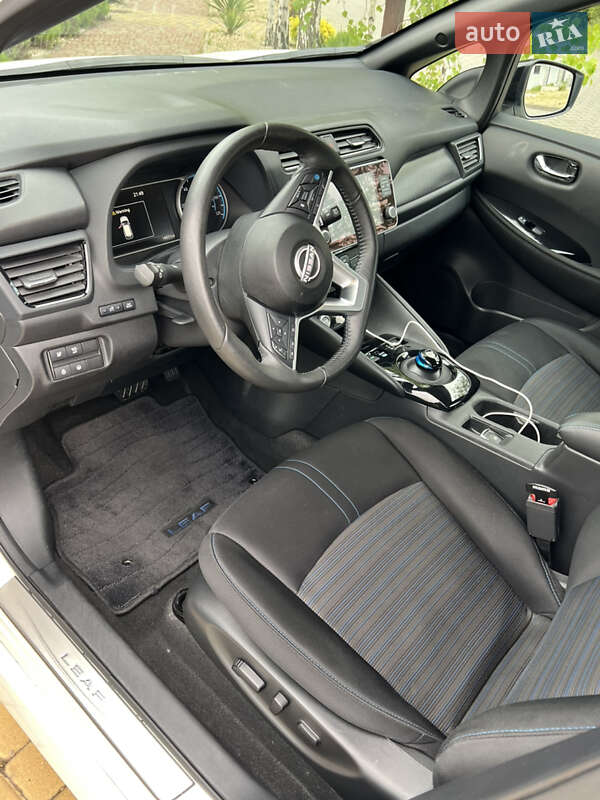 Хэтчбек Nissan Leaf 2023 в Одессе фото 8 Хэтчбек Nissan Leaf 2023 в Одессе