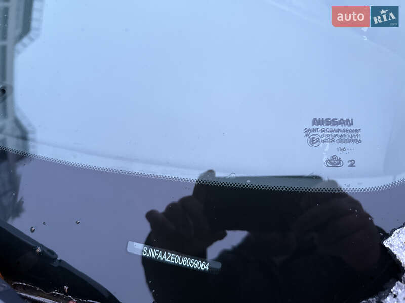 Хэтчбек Nissan Leaf 2017 в Умани