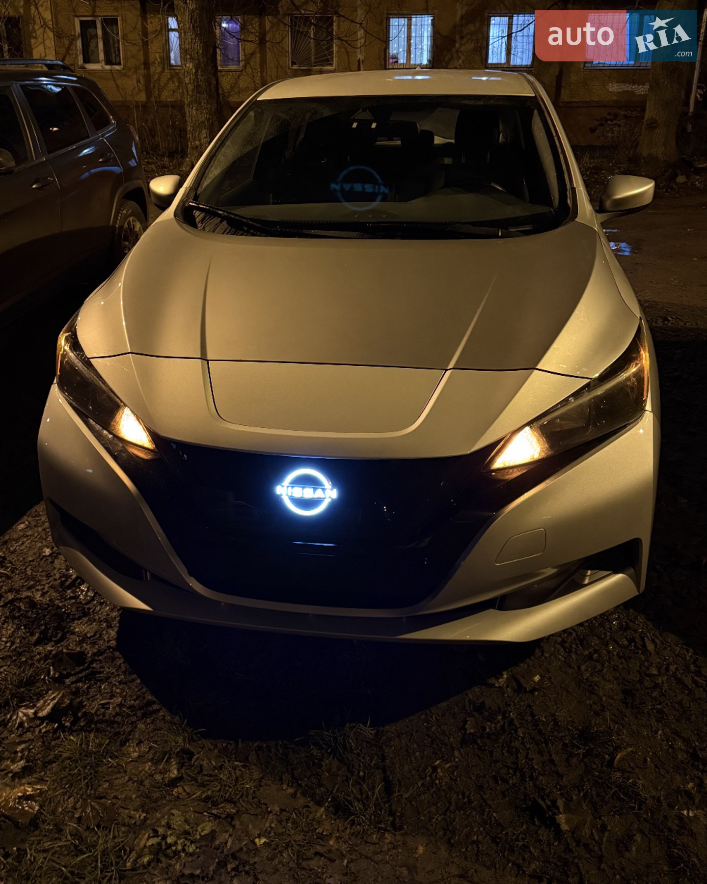 2022 Nissan Leaf - фото 1