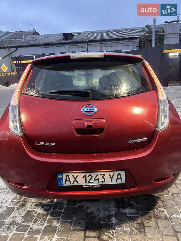 Хэтчбек Nissan Leaf 2015 в Харькове
