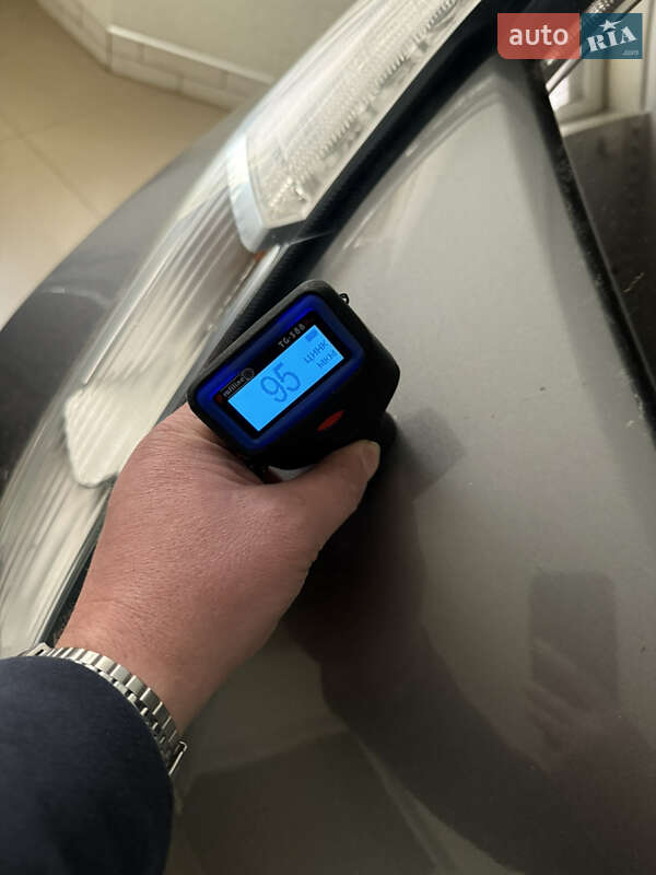 Хэтчбек Nissan Leaf 2014 в Умани