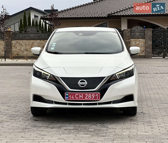 Хэтчбек Nissan Leaf 2019 в Ровно