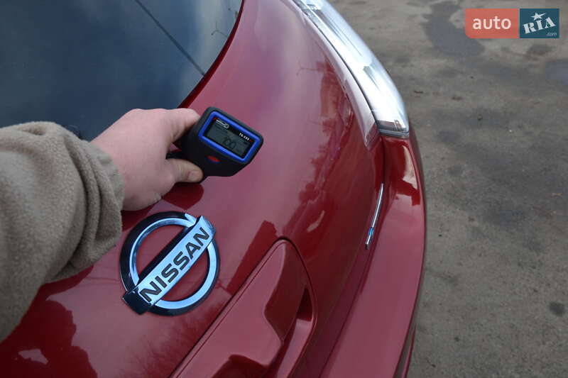 Хэтчбек Nissan Leaf 2016 в Луцке