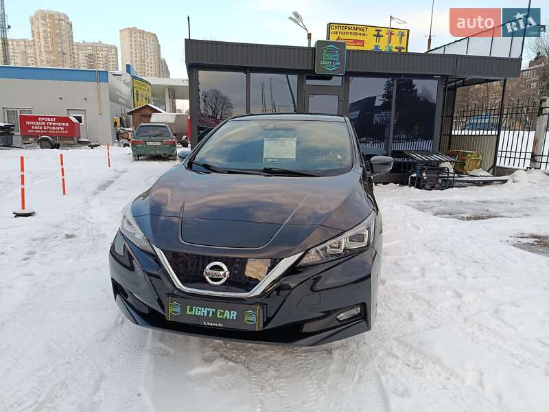 Хэтчбек Nissan Leaf 2018 в Броварах