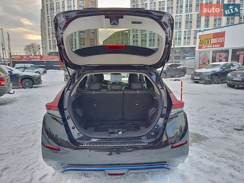 Хэтчбек Nissan Leaf 2018 в Броварах