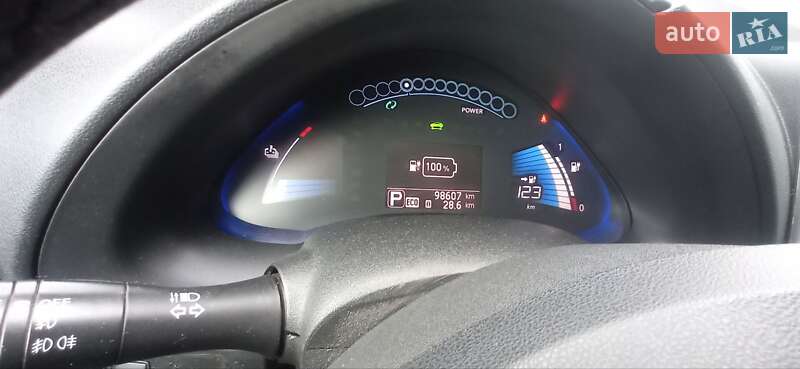 Хетчбек Nissan Leaf 2017 в Надвірній фото 11 Хетчбек Nissan Leaf 2017 в Надвірній