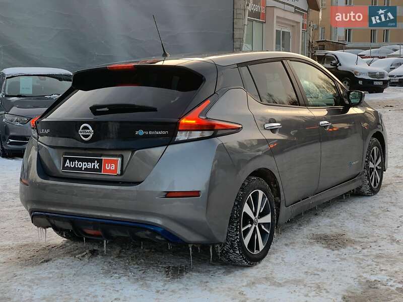 Хэтчбек Nissan Leaf 2020 в Виннице