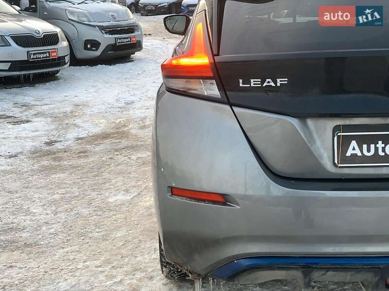 Хэтчбек Nissan Leaf 2020 в Виннице