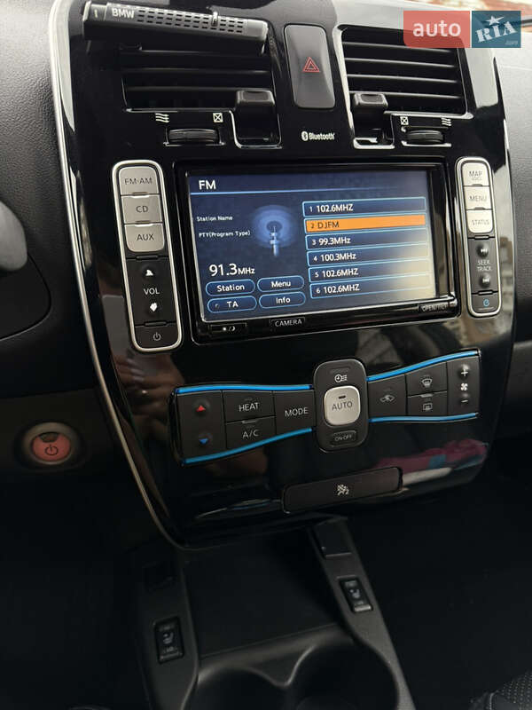 Хэтчбек Nissan Leaf 2014 в Виннице