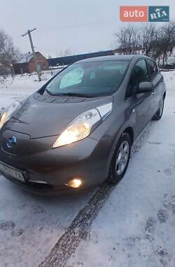 Хетчбек Nissan Leaf 2013 в Луцьку
