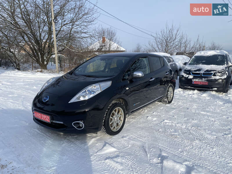 Хэтчбек Nissan Leaf 2014 в Черновцах