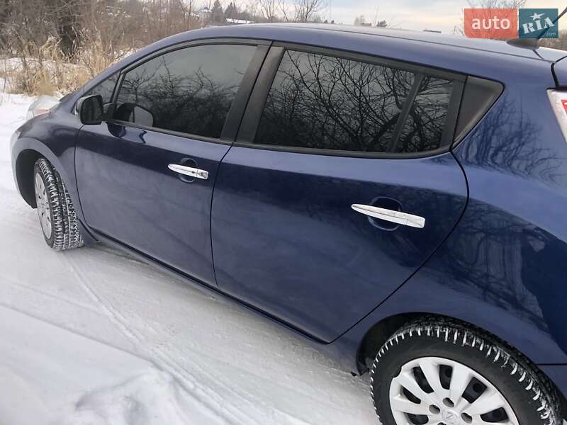 Хэтчбек Nissan Leaf 2017 в Львове