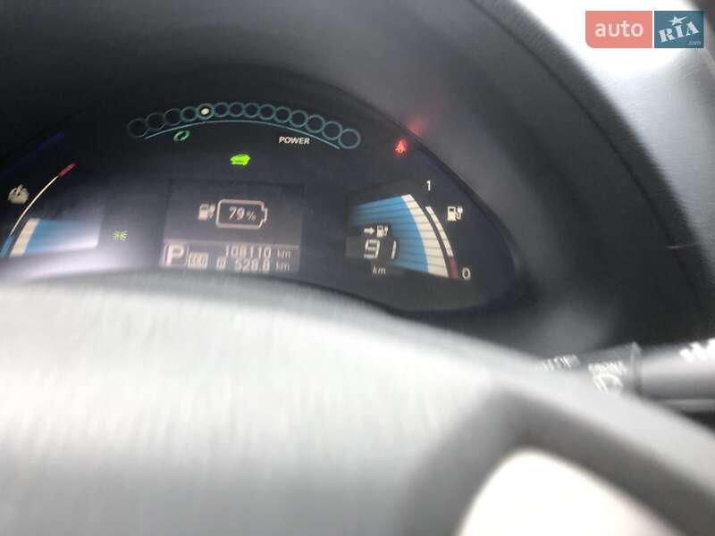 Хэтчбек Nissan Leaf 2017 в Львове