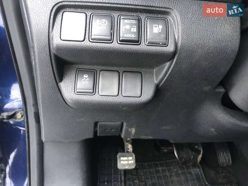 Хэтчбек Nissan Leaf 2017 в Львове