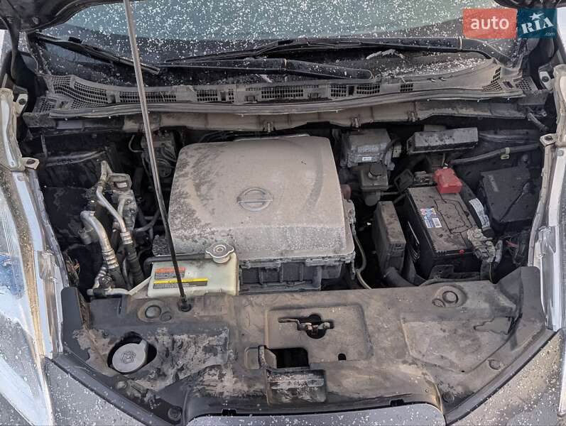 Хэтчбек Nissan Leaf 2013 в Дрогобыче