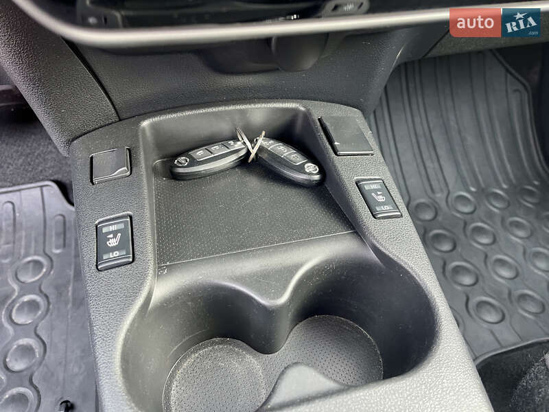 Хэтчбек Nissan Leaf 2016 в Тернополе