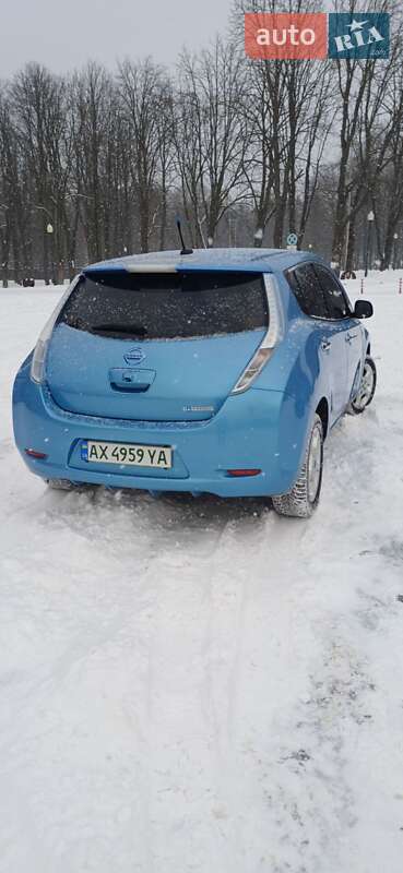 Хэтчбек Nissan Leaf 2011 в Харькове