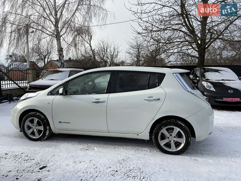 Хэтчбек Nissan Leaf 2012 в Луцке