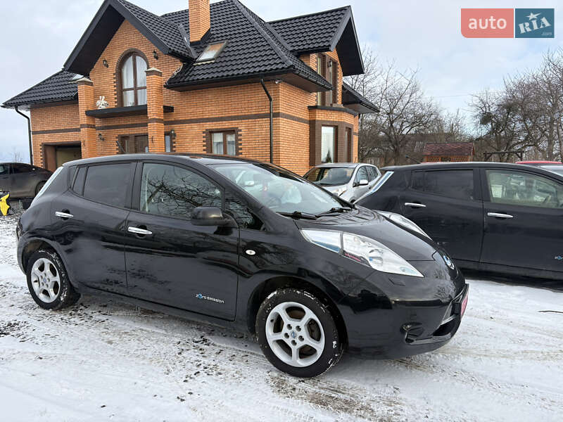 Хэтчбек Nissan Leaf 2014 в Луцке