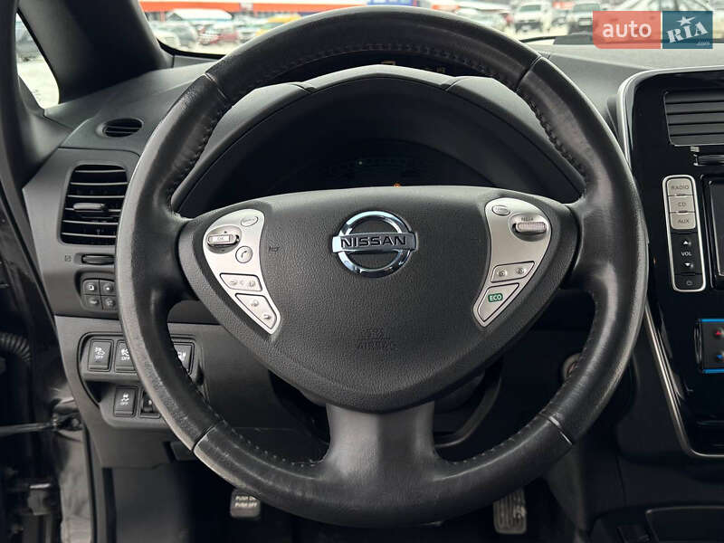 Хэтчбек Nissan Leaf 2016 в Львове фото 27 Хэтчбек Nissan Leaf 2016 в Львове