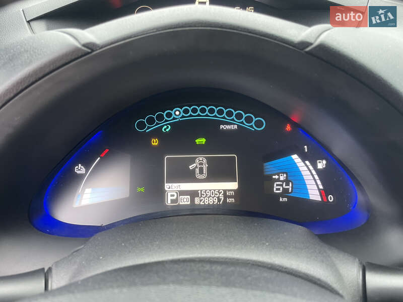 Хэтчбек Nissan Leaf 2013 в Полтаве