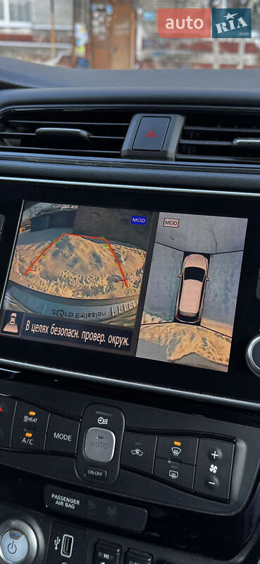 Хетчбек Nissan Leaf 2019 в Кам'янському