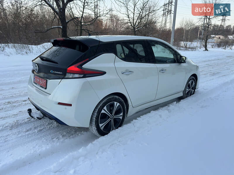 Хэтчбек Nissan Leaf 2019 в Днепре фото 4 Хэтчбек Nissan Leaf 2019 в Днепре