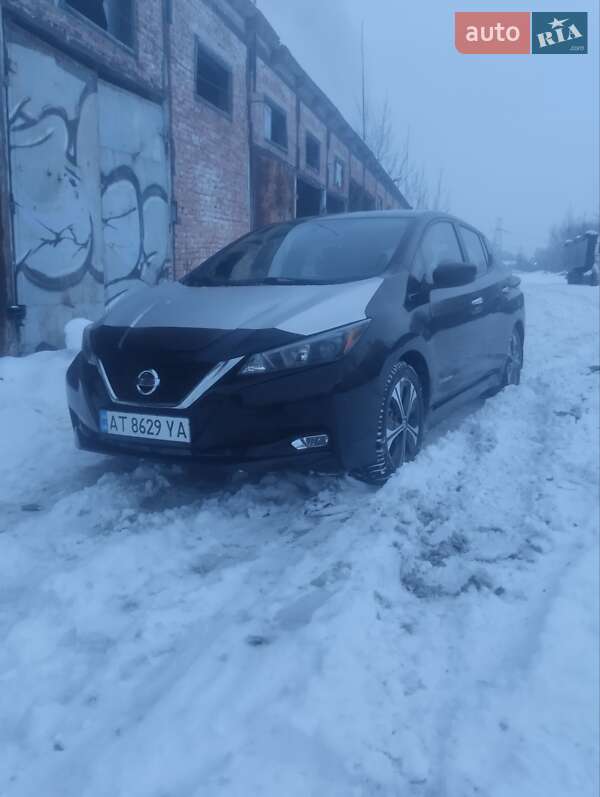 Хэтчбек Nissan Leaf 2018 в Ивано-Франковске