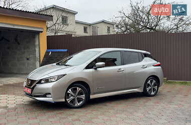 Хэтчбек Nissan Leaf 2019 в Ровно