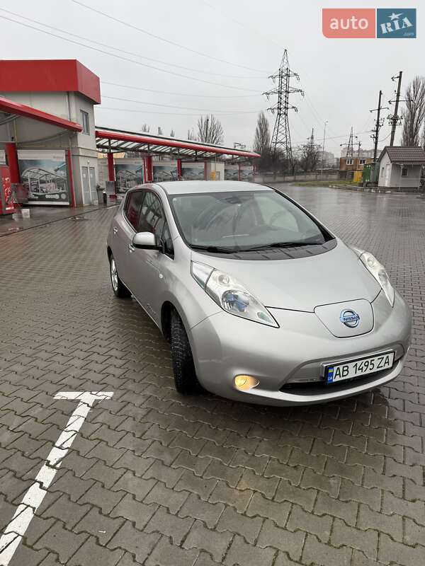 Хэтчбек Nissan Leaf 2014 в Виннице фото 15 Хэтчбек Nissan Leaf 2014 в Виннице