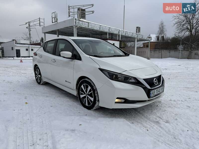 Хэтчбек Nissan Leaf 2020 в Виннице