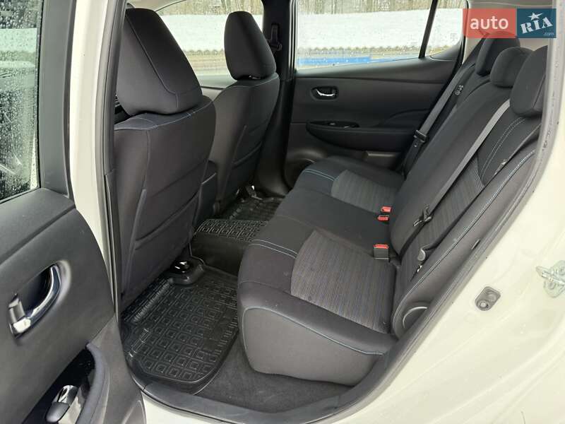 Хэтчбек Nissan Leaf 2020 в Виннице