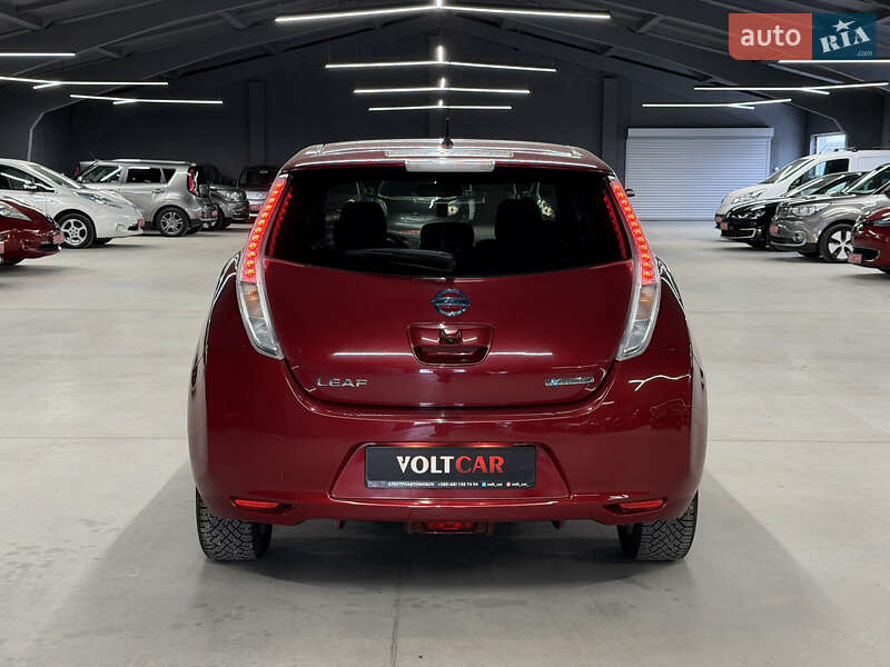 Хэтчбек Nissan Leaf 2017 в Владимире фото 5 Хэтчбек Nissan Leaf 2017 в Владимире