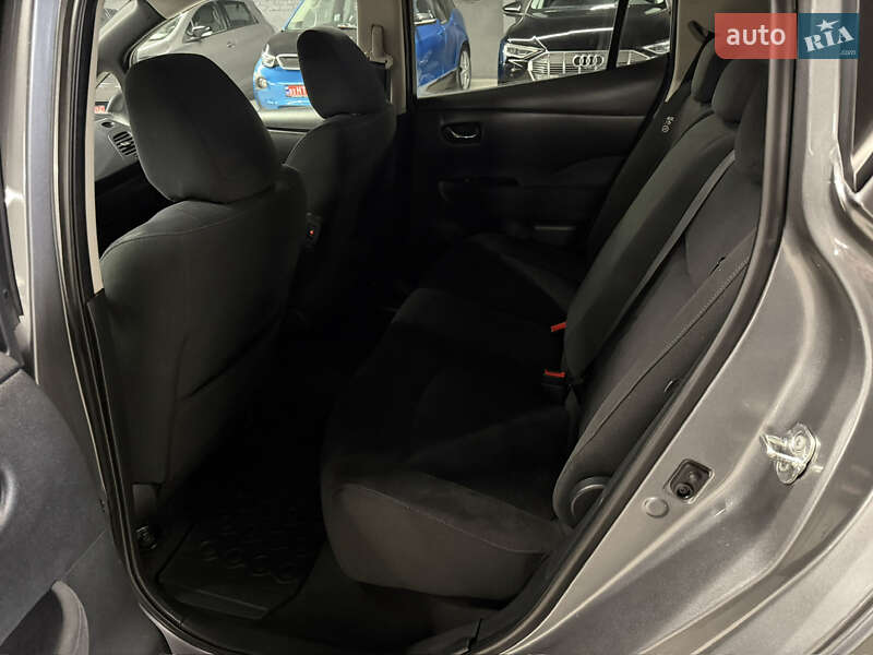Хэтчбек Nissan Leaf 2016 в Владимире фото 9 Хэтчбек Nissan Leaf 2016 в Владимире