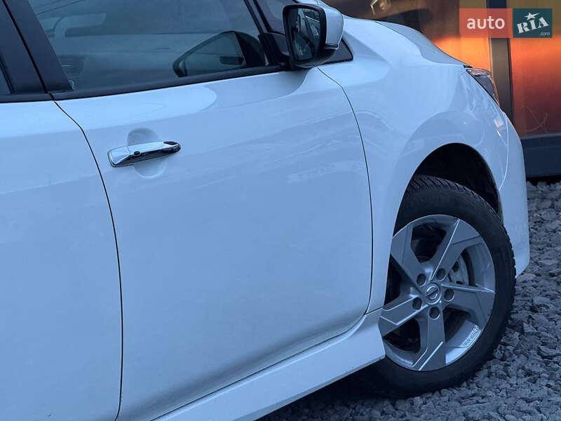 Хэтчбек Nissan Leaf 2021 в Стрые