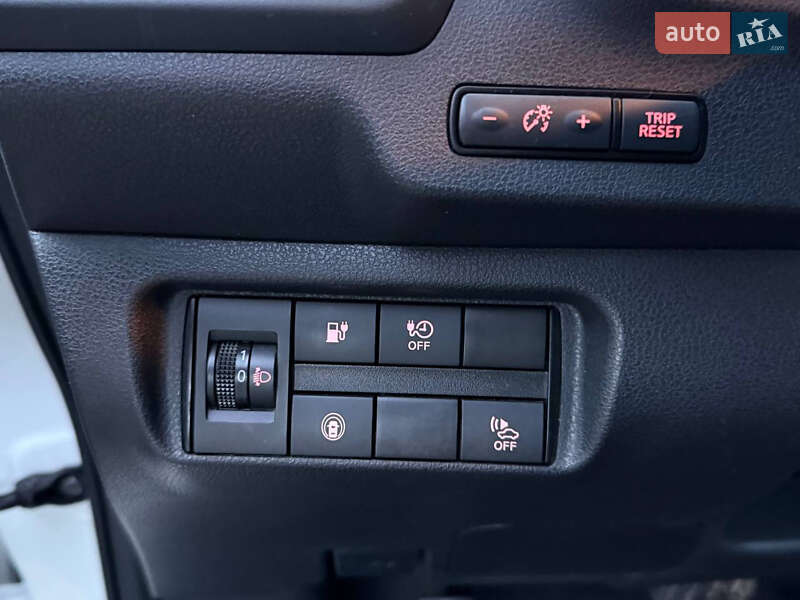 Хэтчбек Nissan Leaf 2021 в Стрые