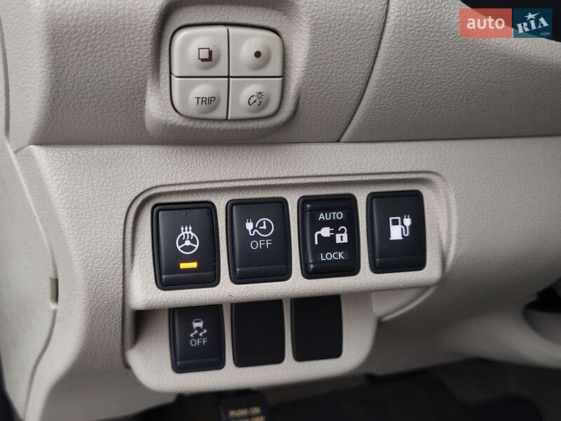 Хэтчбек Nissan Leaf 2016 в Днепре фото 15 Хэтчбек Nissan Leaf 2016 в Днепре