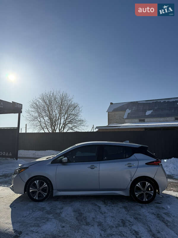 Хэтчбек Nissan Leaf 2020 в Луцке