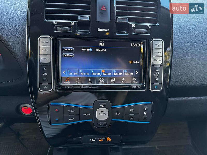 Хетчбек Nissan Leaf 2016 в Києві