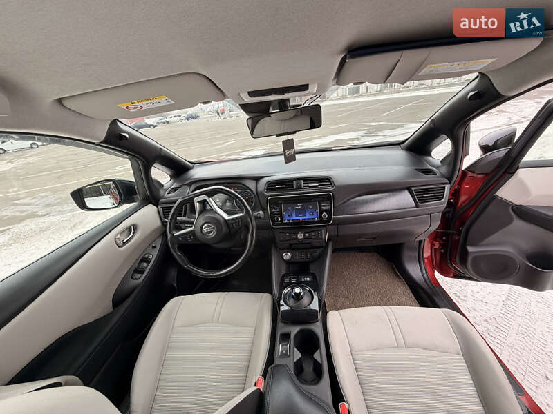 Хэтчбек Nissan Leaf 2019 в Одессе