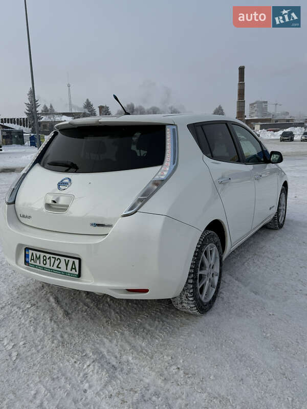 Хэтчбек Nissan Leaf 2014 в Житомире