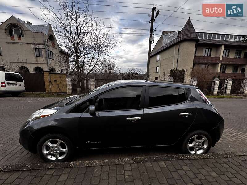 Хэтчбек Nissan Leaf 2013 в Львове фото 6 Хэтчбек Nissan Leaf 2013 в Львове