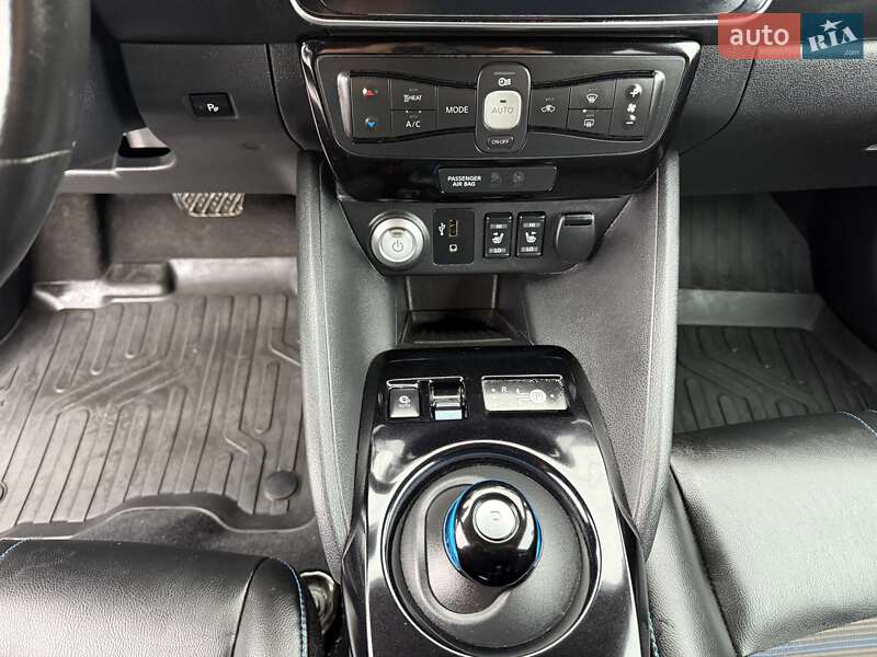 Хэтчбек Nissan Leaf 2018 в Черновцах фото 25 Хэтчбек Nissan Leaf 2018 в Черновцах