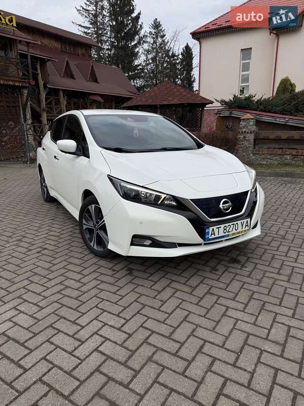 Хэтчбек Nissan Leaf 2020 в Долине фото 3 Хэтчбек Nissan Leaf 2020 в Долине
