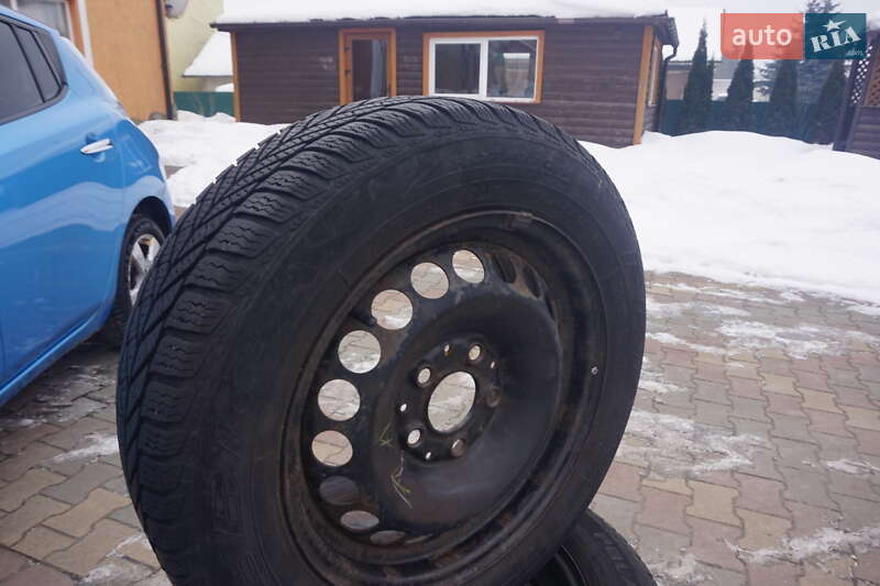 Хэтчбек Nissan Leaf 2011 в Самборе фото 76 Хэтчбек Nissan Leaf 2011 в Самборе